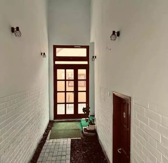 ペンション Best Price Guesthouse