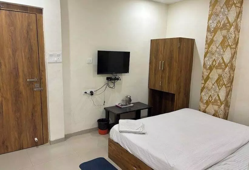 هتل Arraj, Raipur