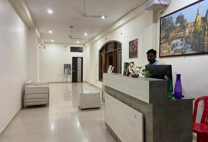 ホテル Goroomgo Nath Palace Varanasi