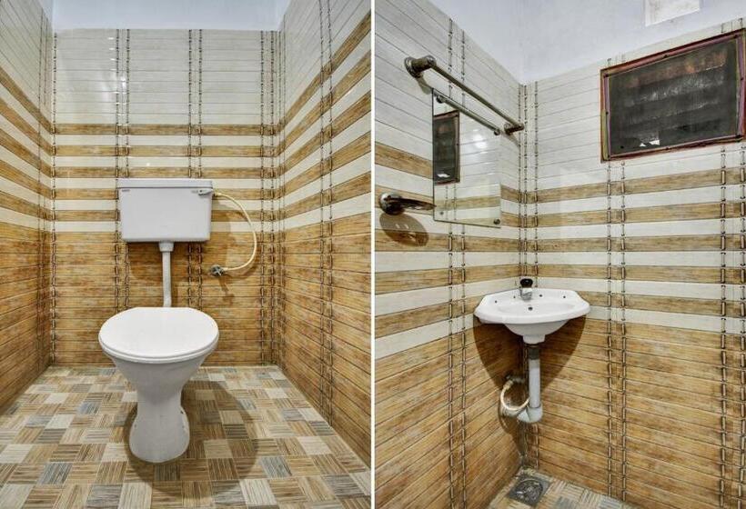 בית מלון כפרי Munnar Rest & Lodging