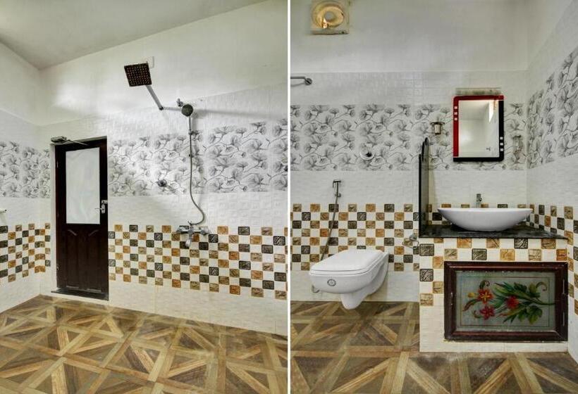 בית מלון כפרי Munnar Rest & Lodging