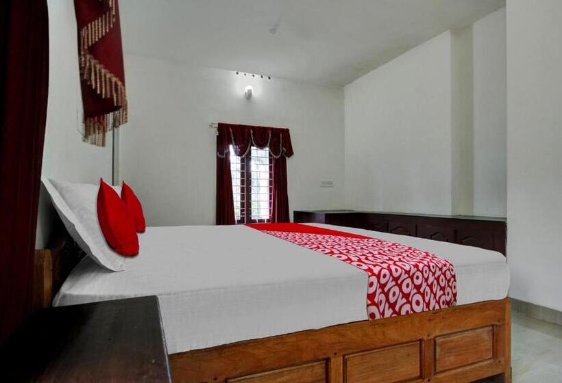 בית מלון כפרי Munnar Rest & Lodging