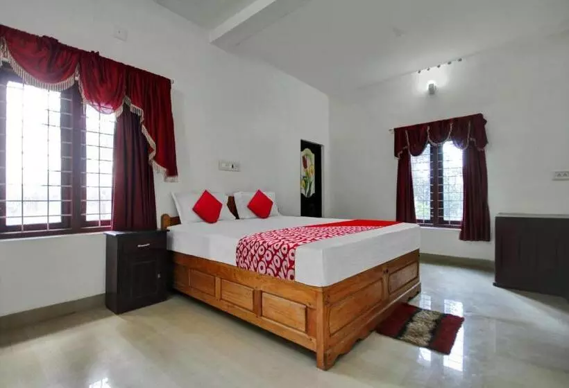 Hotelli Munnar Rest & Lodging