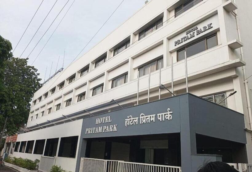 Hotelli Pritam Park