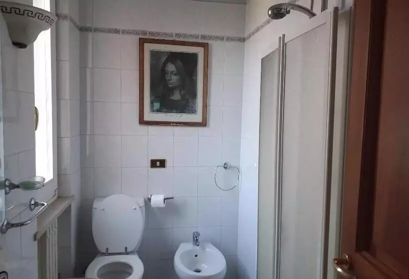 Majatalo Ivo S Villa