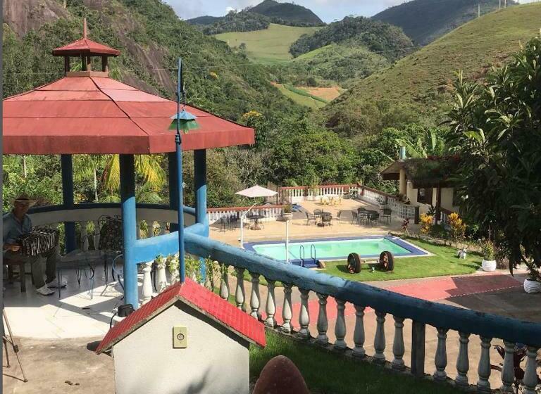 ユースホステル Pousada Suiça