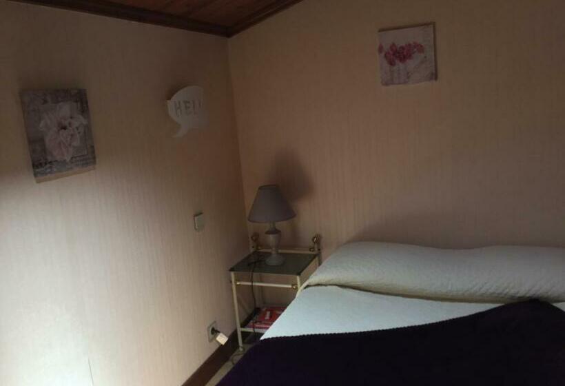 تختخواب و صبحانه Famille Gomez