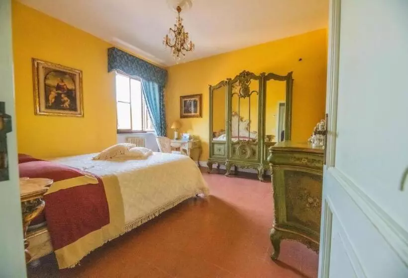 ベッドアンドブレックファースト Suite Con Bagno In Villa Esclusiva   Urbino