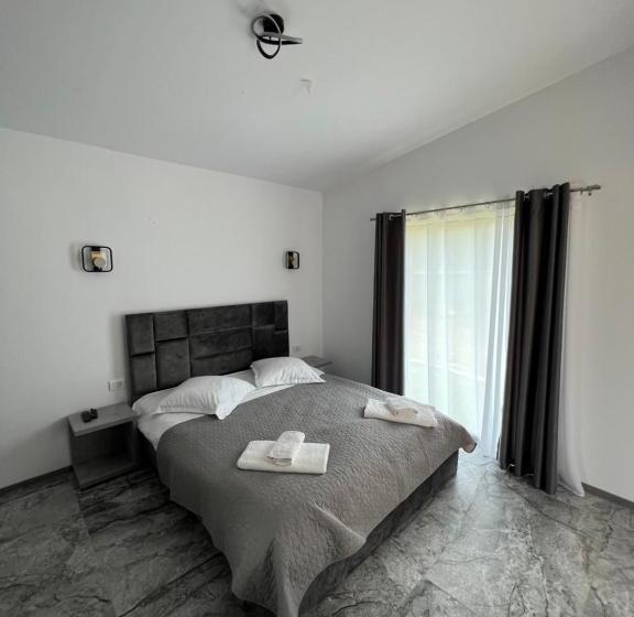 پانسیون Complex Brădișor