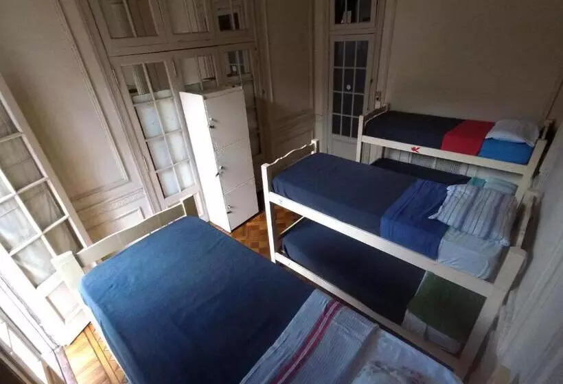 Be King Hostel