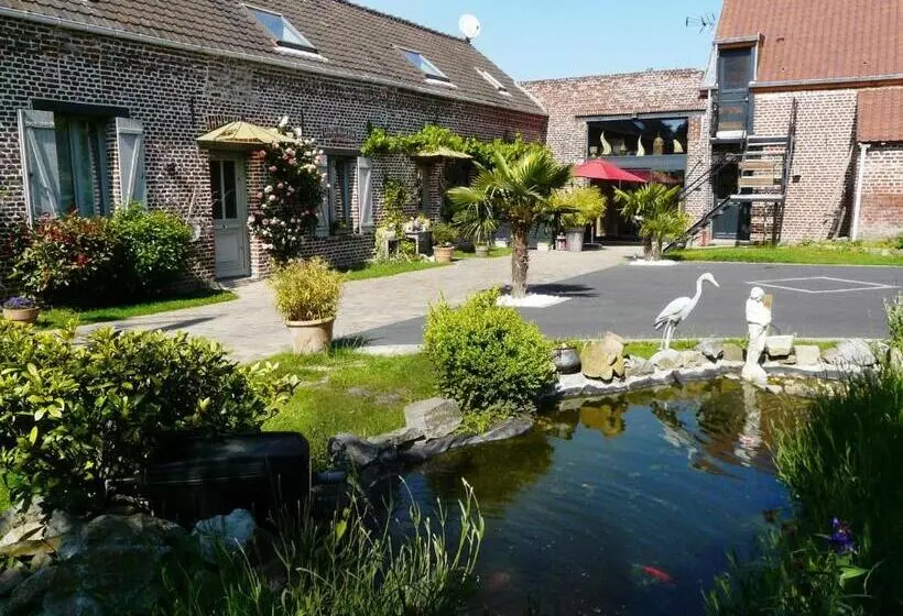 Aamiaismajoitus (B&B) Chambres D Hotes ,hotel ,secret D Une Nuit A Vicq Prės De Onnaing,avec Piscine