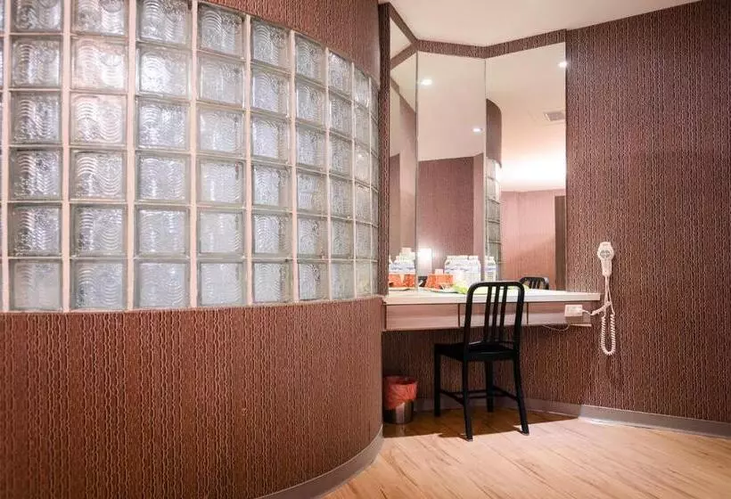 Guest Motel Zhongli Branch