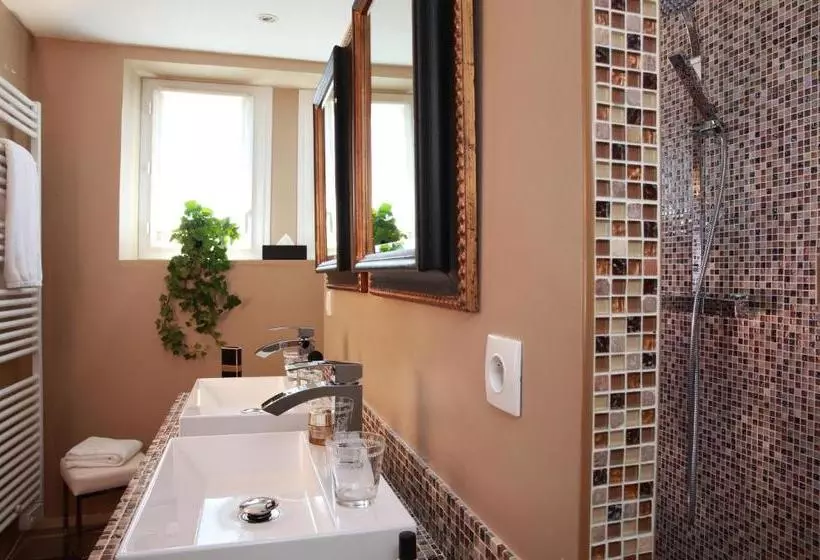 ホテル Auberge A La Bonne Idee