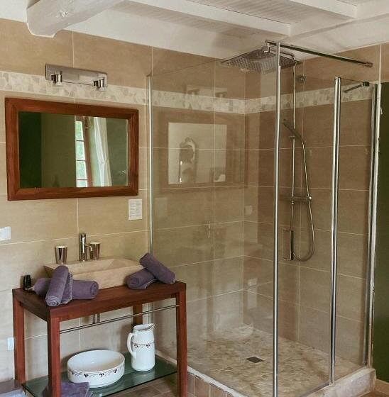 ホテル Chez Rosette De Lussan