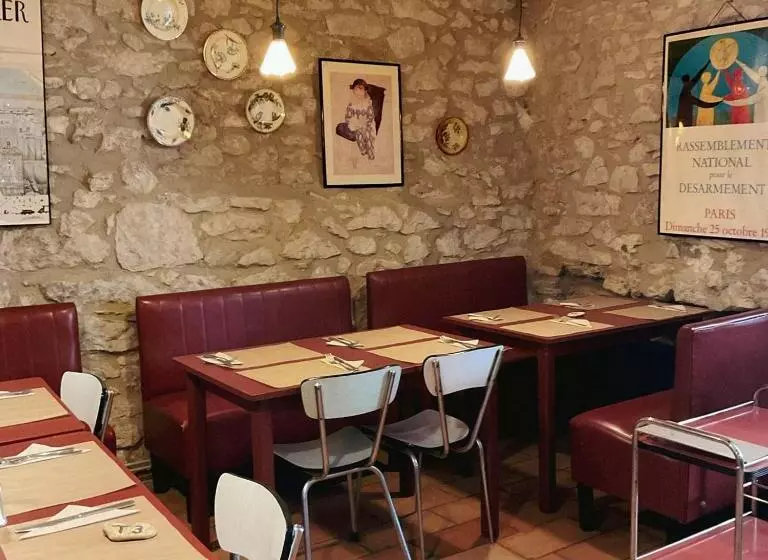 ホテル Chez Rosette De Lussan