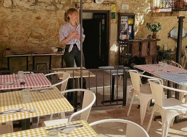 ホテル Chez Rosette De Lussan