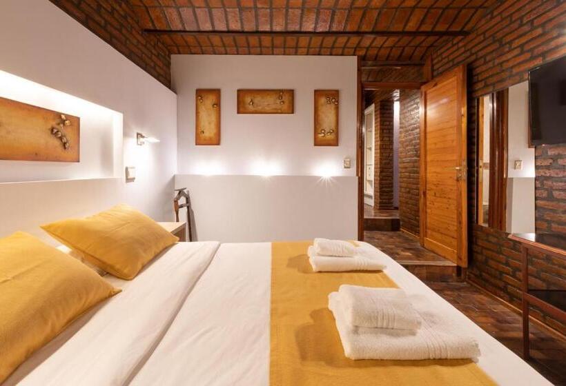 Otel Portal Del Lago