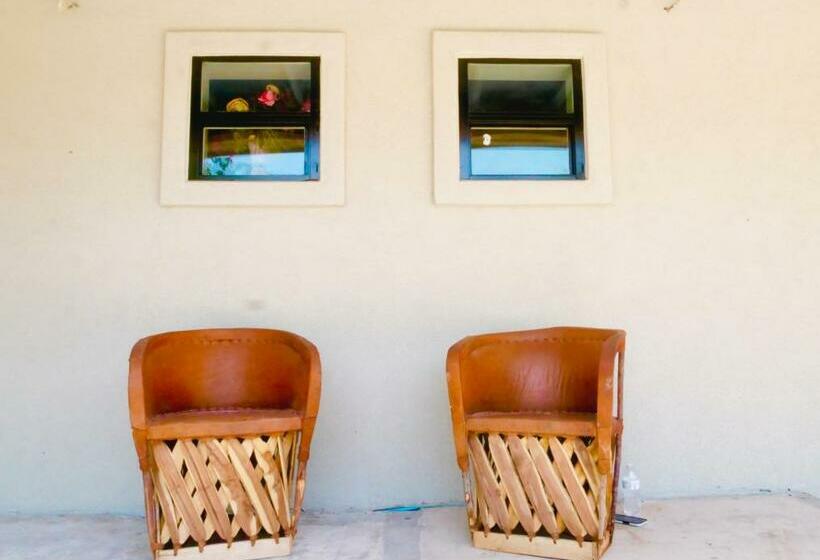 호스텔 The Cedar Room   The Ranch House Motel