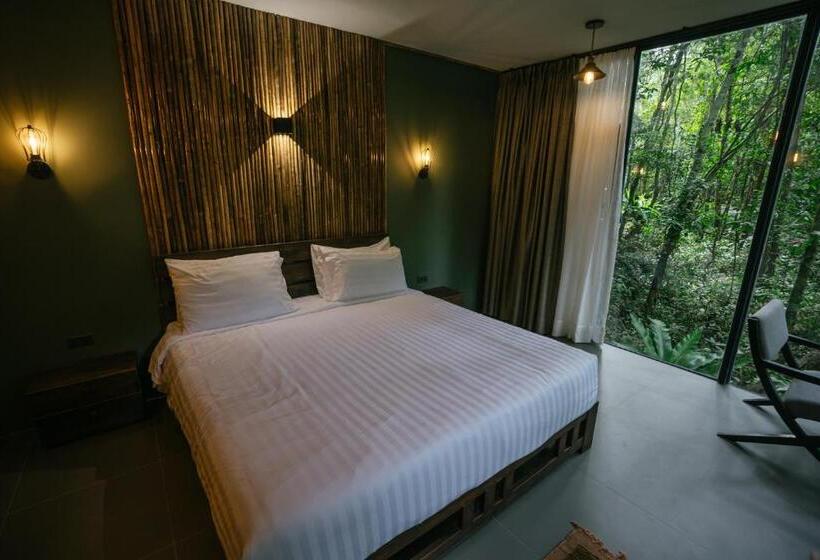 בית מלון כפרי Nampien Yorla Pa