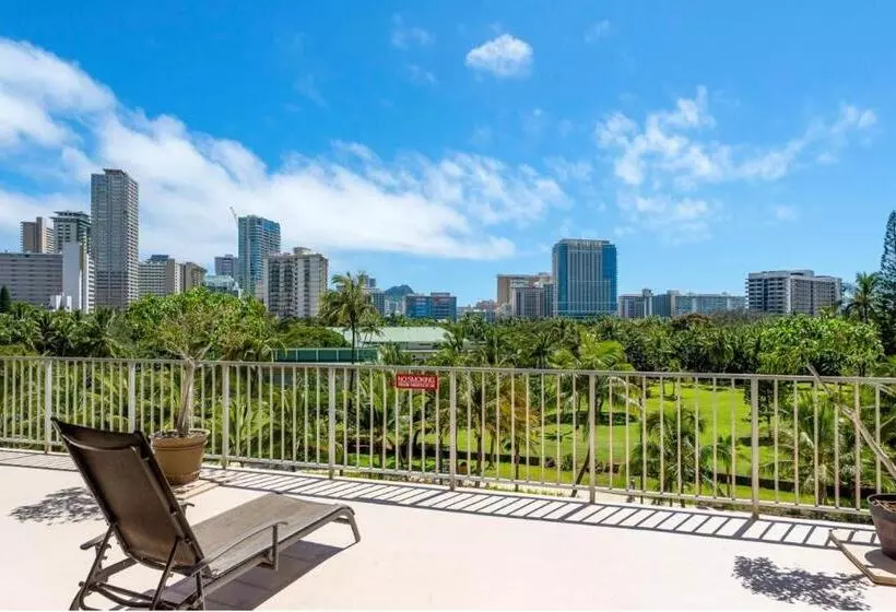 Relaxing Ocean View Boutique Condo   20f