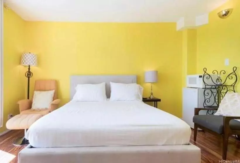 Relaxing Ocean View Boutique Condo   20f