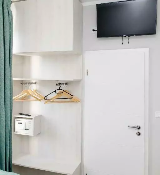 Retkeilymaja Aneton Garni