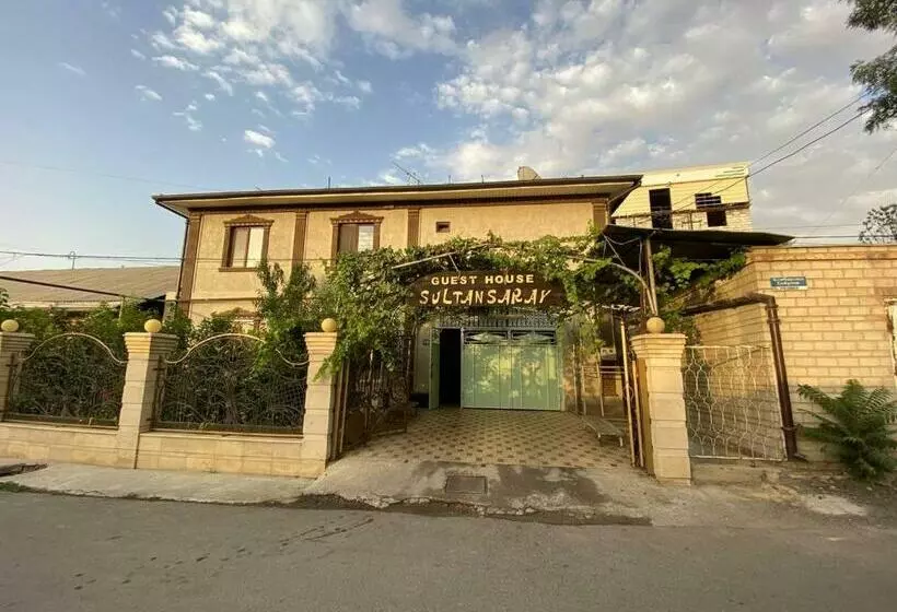 هاستل Sultan Saray