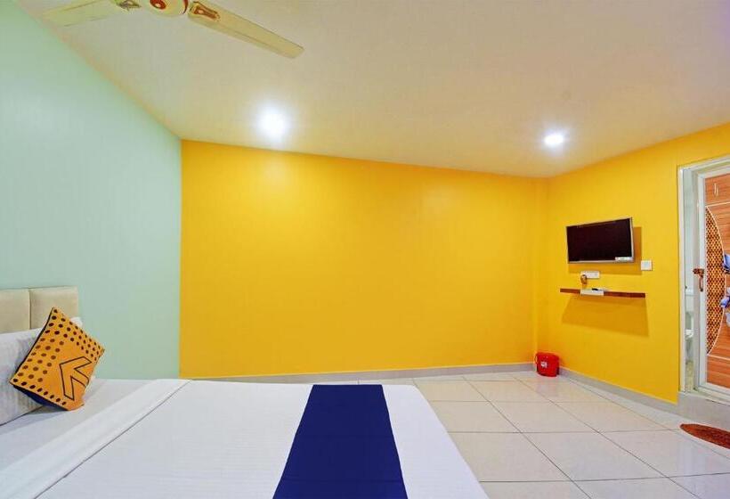 Hotell Spot On Mahaveer Resort