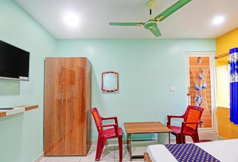 Hotell Spot On Mahaveer Resort