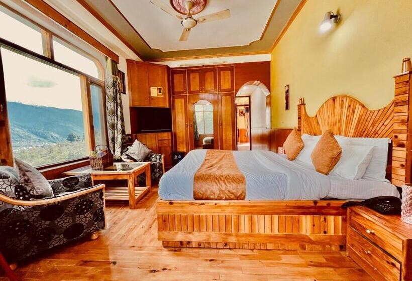 酒店 Shree Ram Cottage, Manali ! 1,2,3 Bedroom Luxury Cottages Available