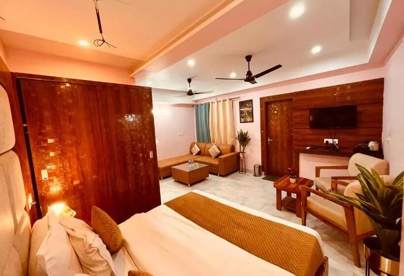 هتل The Spring Inn, Haridwar   A Four Star Luxury