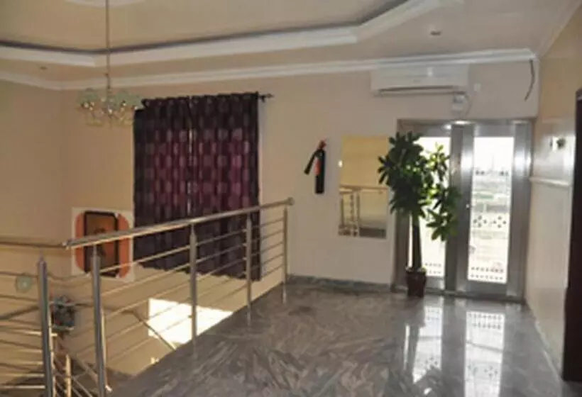 پانسیون Room In Apartment   Sheriffyt Royale Hotel   Business Suite