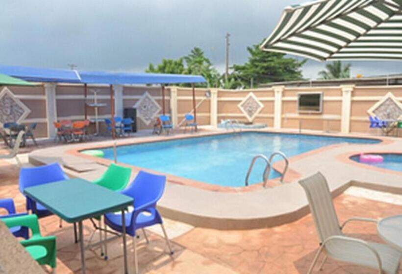 پانسیون Room In Apartment Sheriffyt Royale Hotel Business Suite