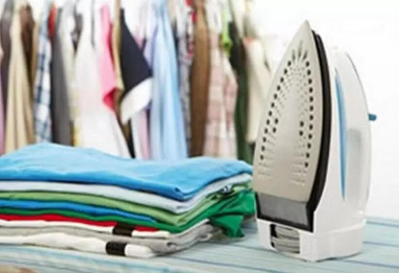 پانسیون Room In Apartment   Sheriffyt Royale Hotel   Business Suite