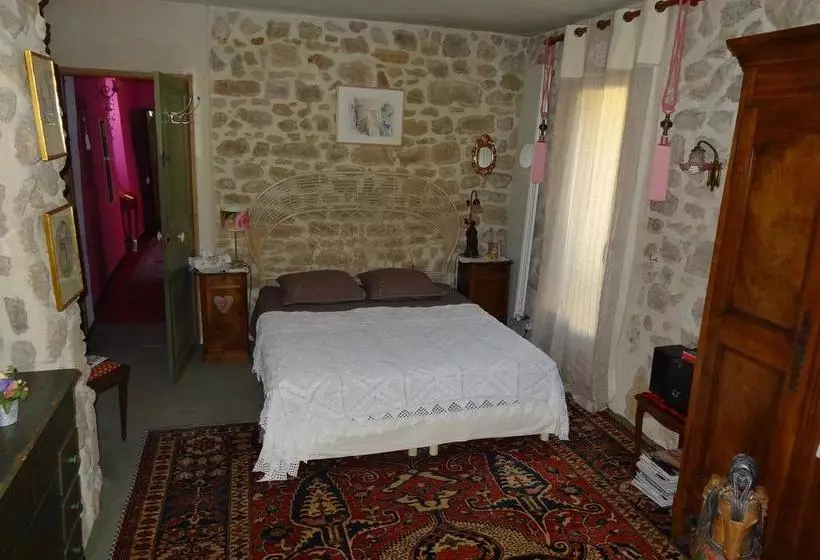 Aamiaismajoitus (B&B) Chambres D Hôtes Saintexupéry