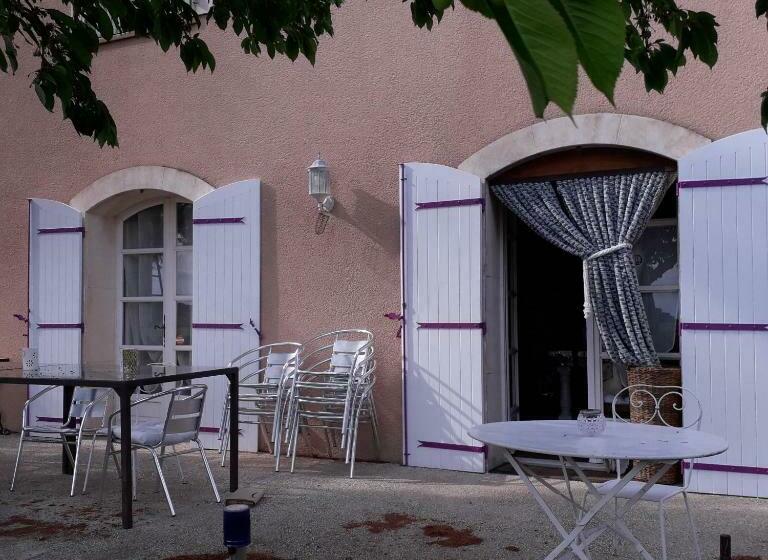 مبيت وإفطار Vents D Anges