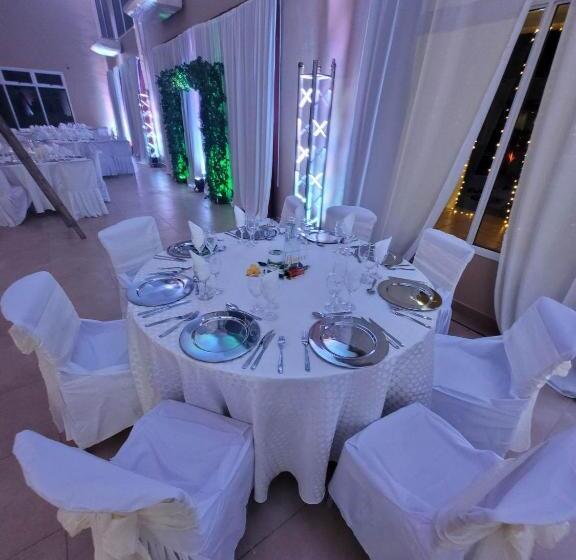 هتل Pórtico Norte