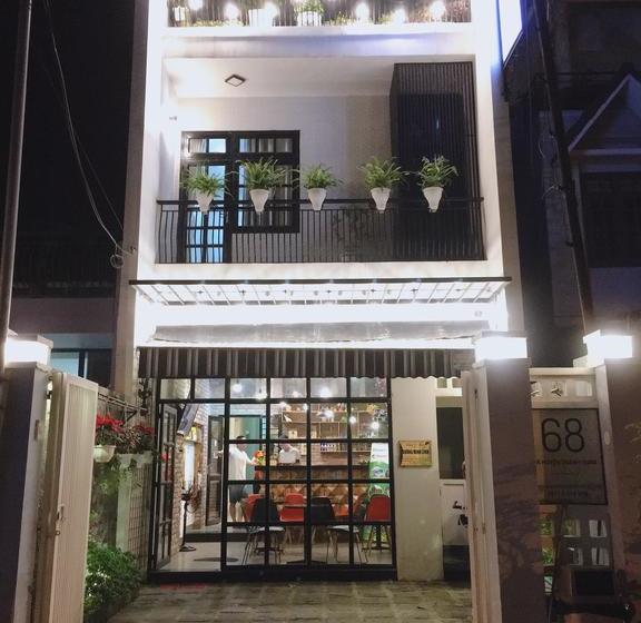 Travellers Nest Hostel