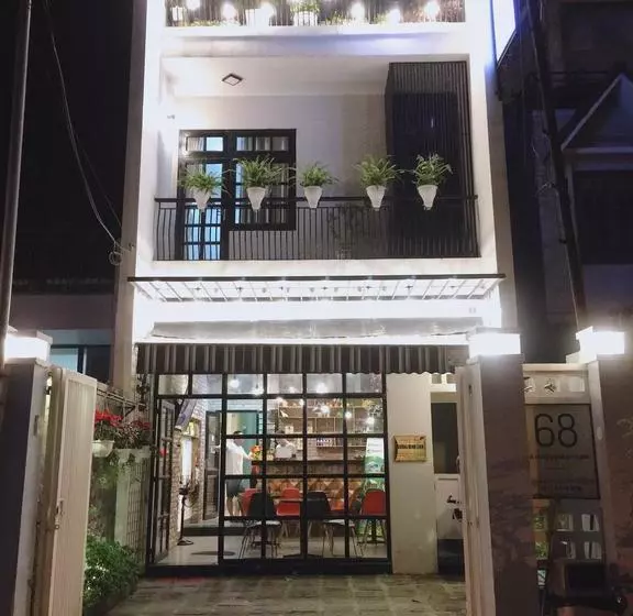 Travellers Nest Hostel