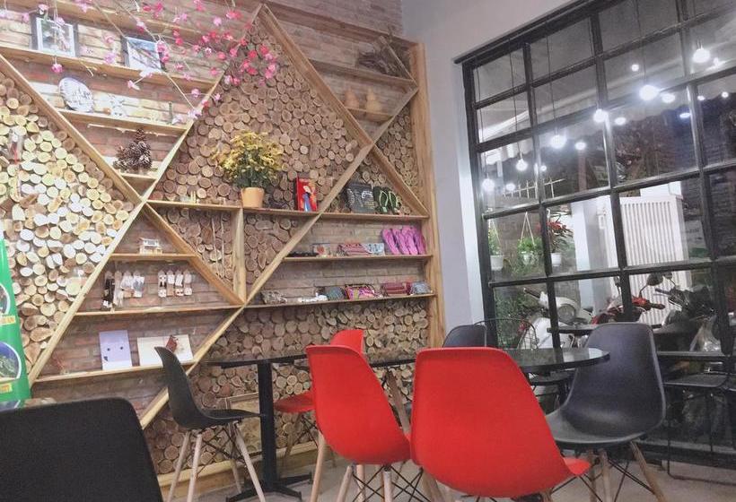 Travellers Nest Hostel