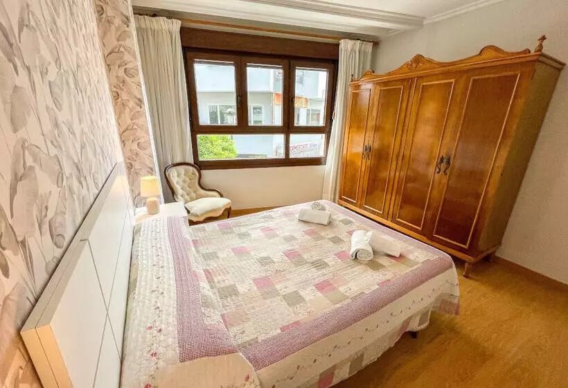 Apartamentos Portonovo 3000