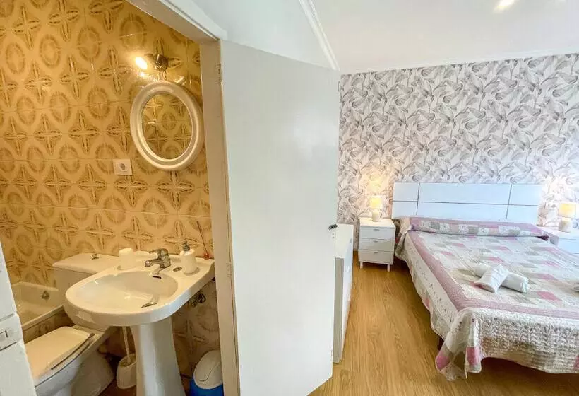 Apartamentos Portonovo 3000