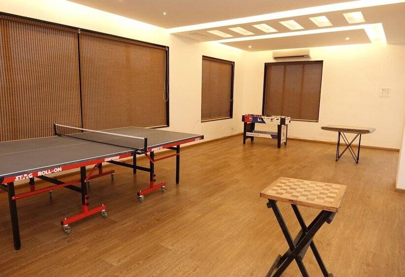 Hotel Chandan Van Club And Resort   Navsari