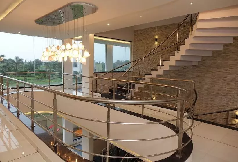 ホテル Chandan Van Club And Resort   Navsari