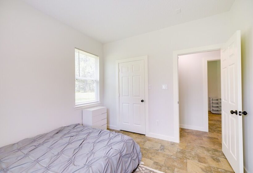 Airy Dayton Vacation Home W/ Deck + Private Yard!