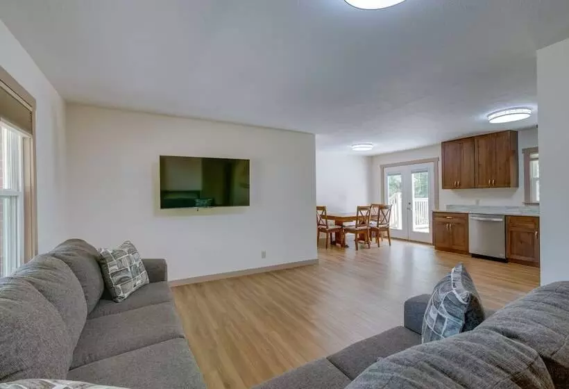 Decaturville Home ~ 7 Mi To Tennessee River