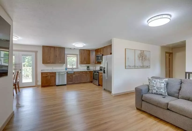 Decaturville Home ~ 7 Mi To Tennessee River