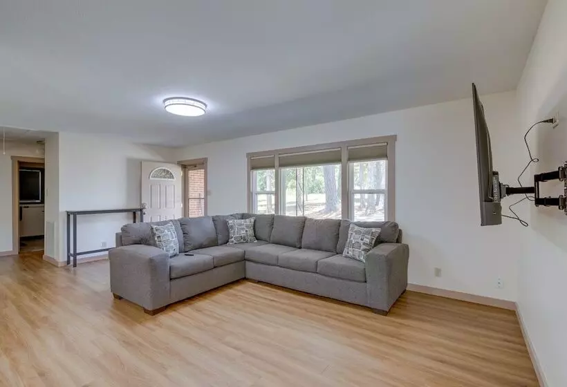 Decaturville Home ~ 7 Mi To Tennessee River