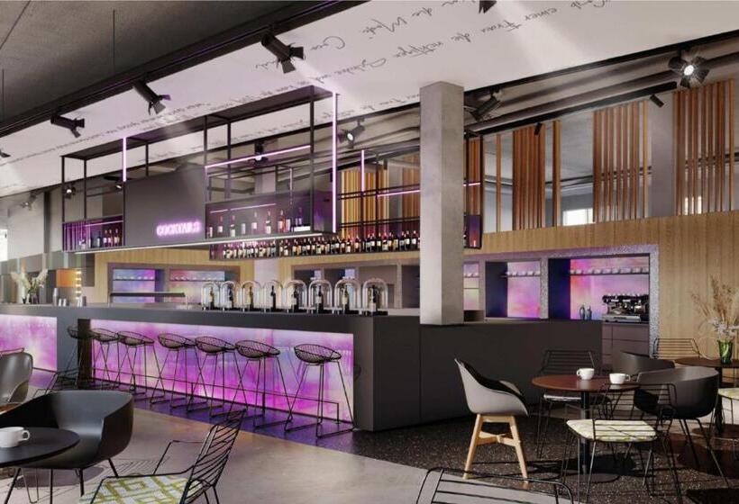 酒店 Moxy Outletcity Metzingen