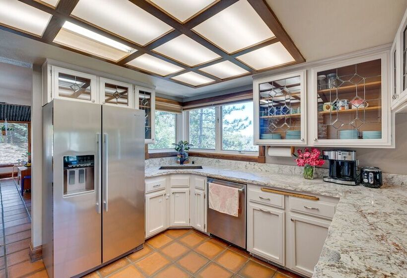 Meadow Vista Mountain Escape W/ River Views!